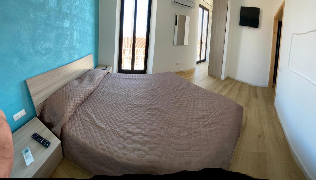 Locanda Dal Genovese La Maddalena  Exteriér fotografie